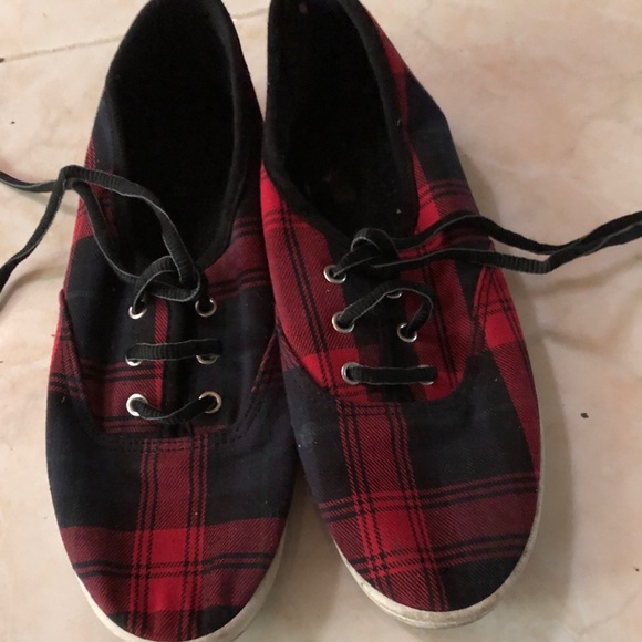 Forever 21 plaid sneakers3 for $10 last day - Picture 1 of 3